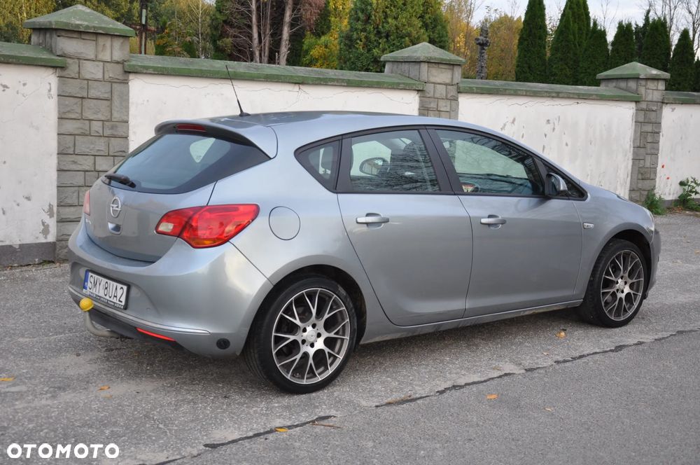 Opel Astra - 6