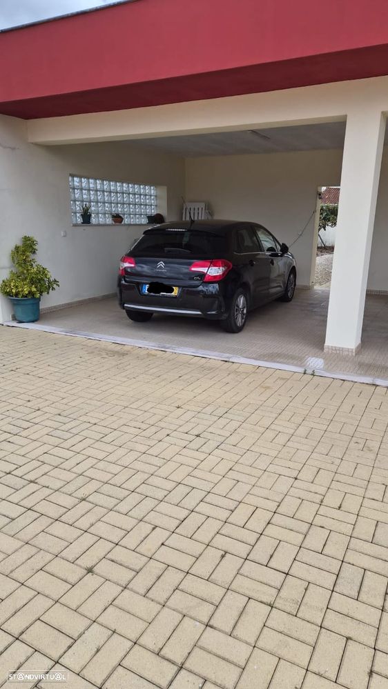 Citroën C4 1.6 HDi Attraction - 4
