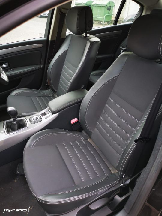 RENAULT LAGUNA III 2014 CONJUNTO BANCOS - 11