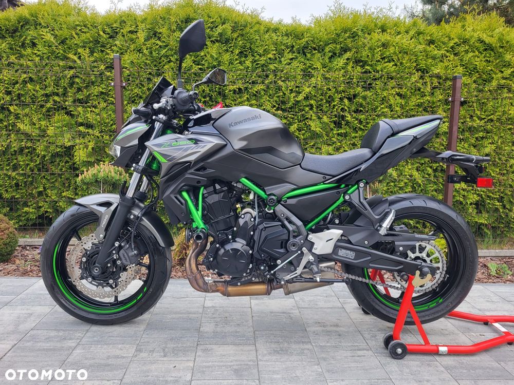 Kawasaki Z 650 - 9
