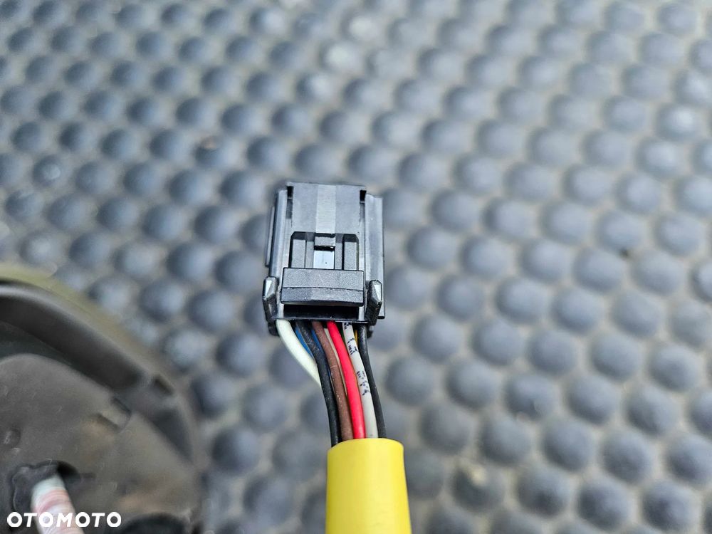 Lusterko Zewnetrzne EUROPA Prawe 11 pin Czarne Renault Captur I 1 - 18