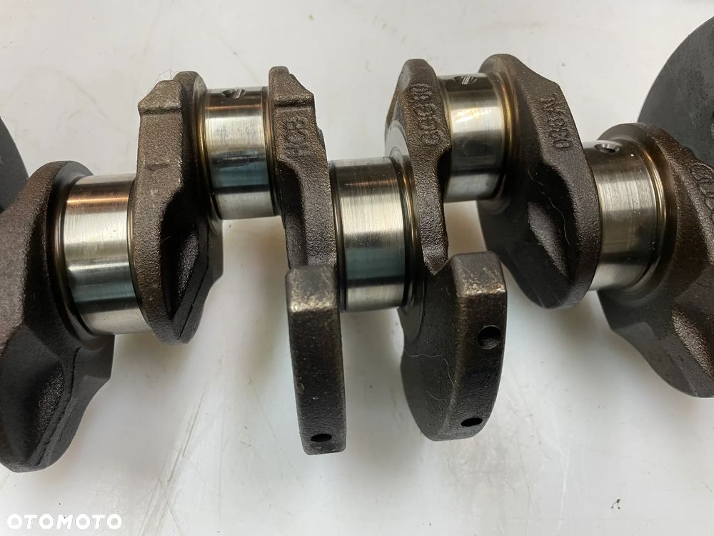 Wał korbowy vw Golf V 1.4 FSI BKF 036AL 180804 - 3