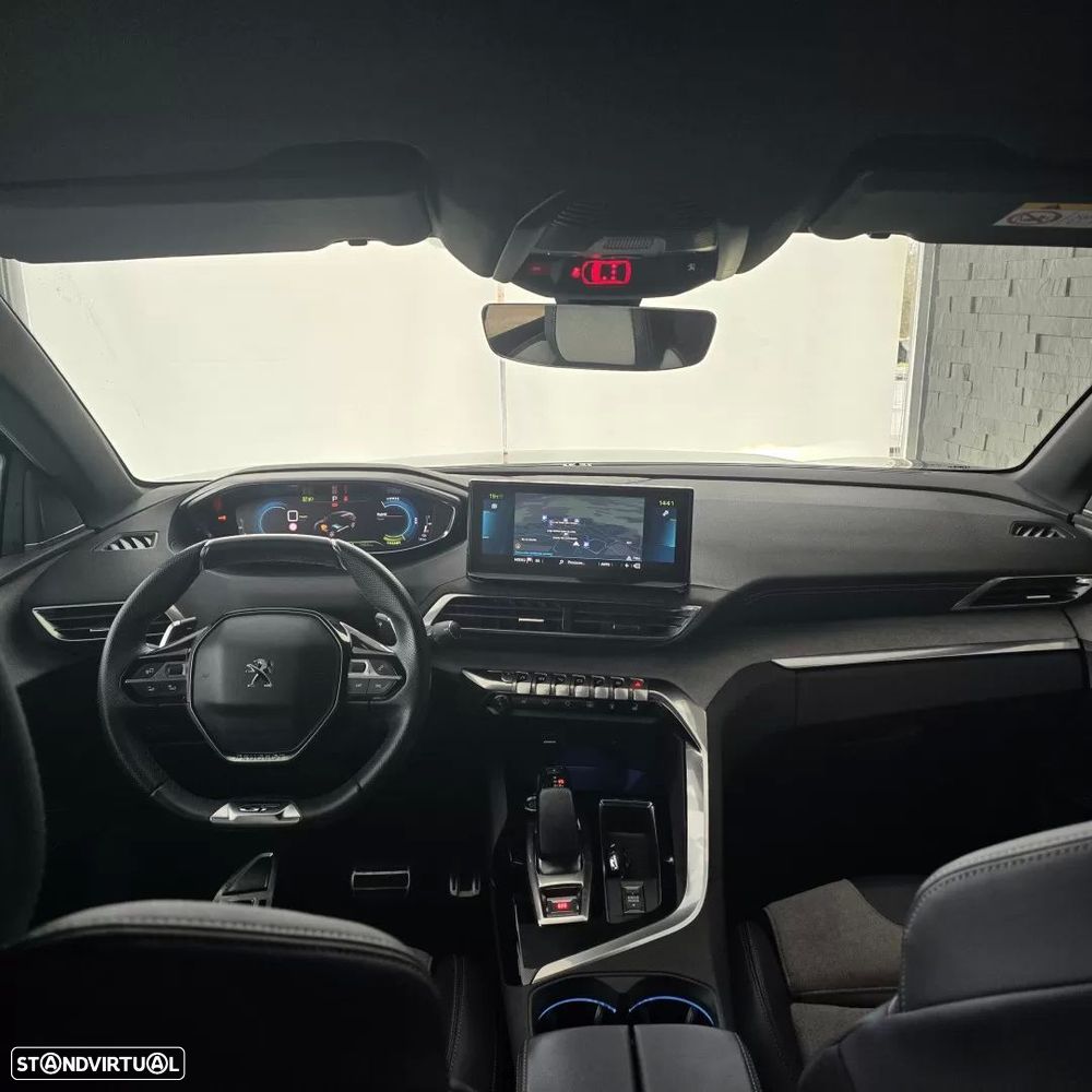 Peugeot 3008 1.6 Hybrid GT e-EAT8 - 18