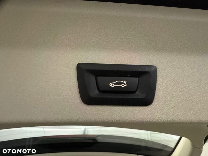 BMW X3 xDrive20i GPF - 21