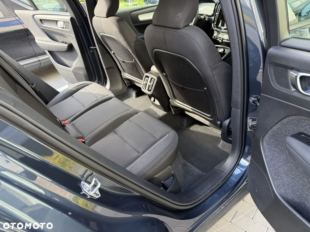 Volvo XC 40 T3 - 10