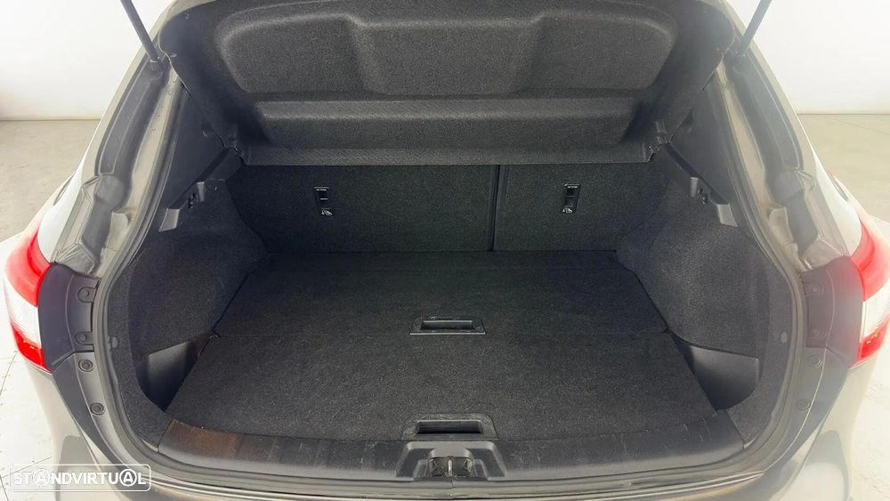 Nissan Qashqai 1.6 dCi Tekna J19 - 51