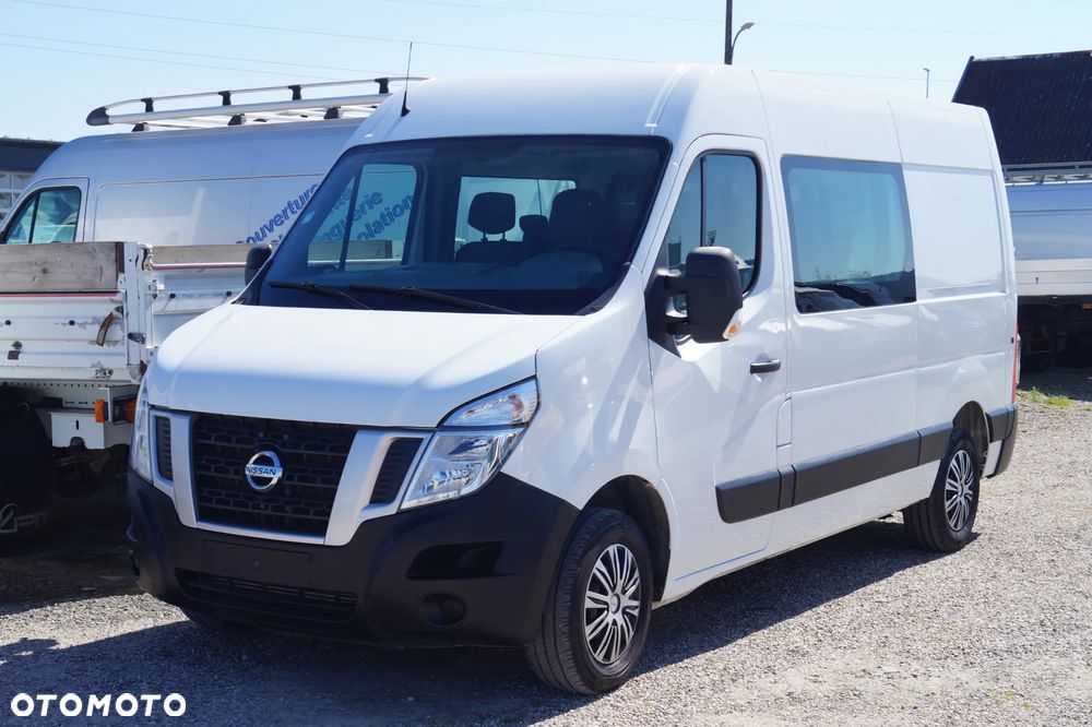 Nissan NV400 - 5