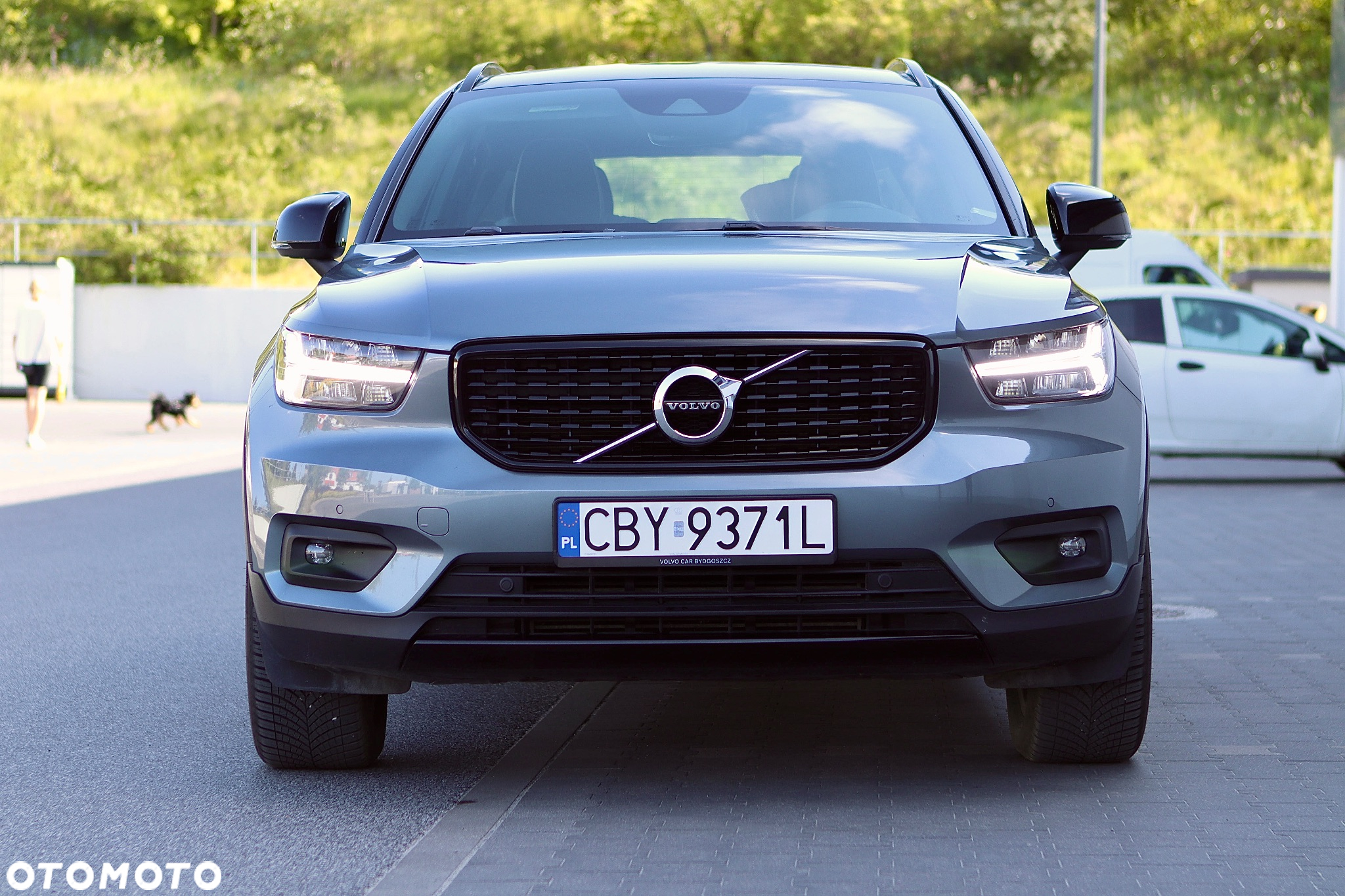 Volvo XC 40 T3 R-Design - 2