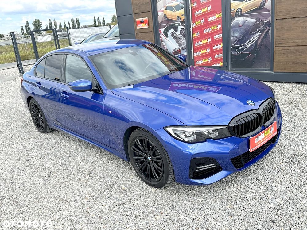 BMW Seria 3 320i xDrive M Sport sport - 2