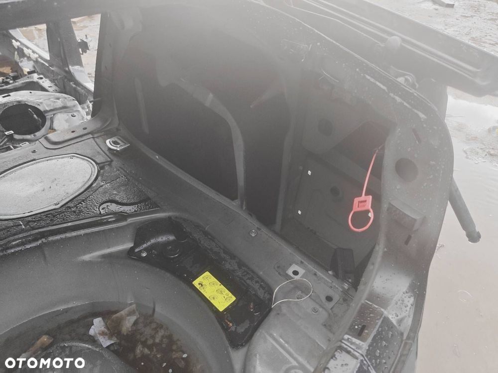 ĆWIARTKA BŁOTNIK PRAWY TYŁ AUDI A4 B7 SEDAN LY9B - 4