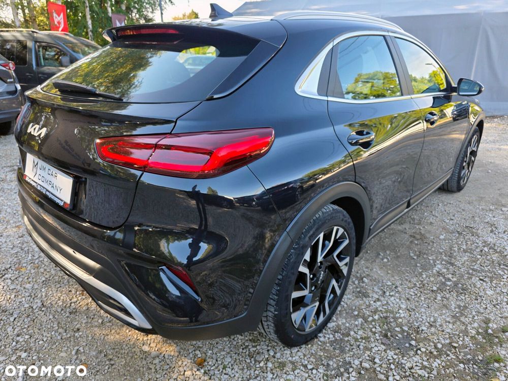 Kia XCeed - 25