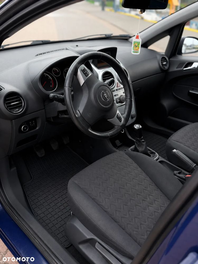 Opel Corsa - 6