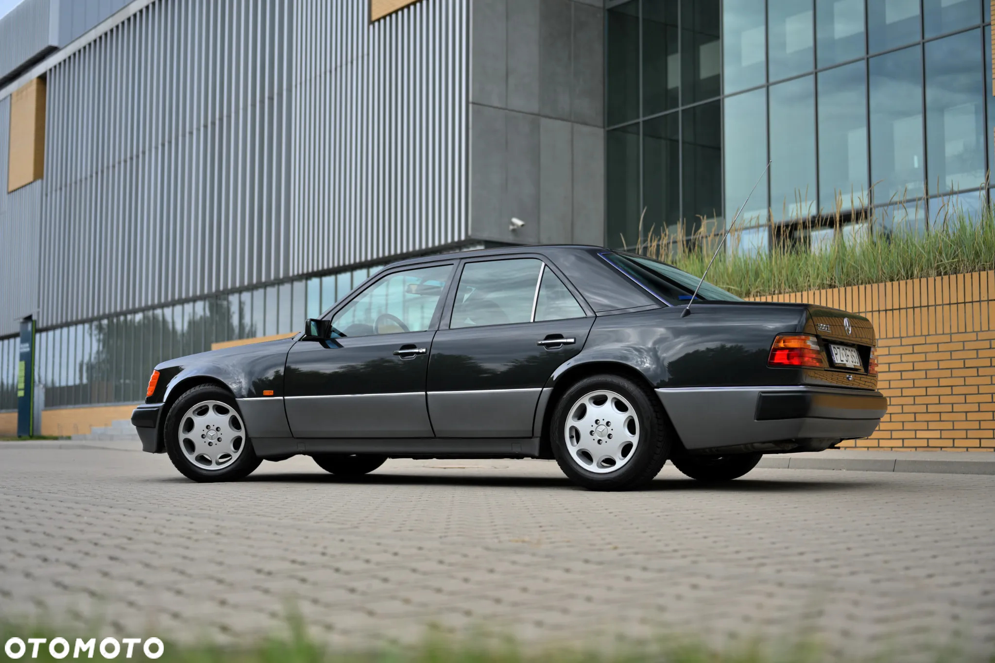 Mercedes-Benz Klasa E - 11