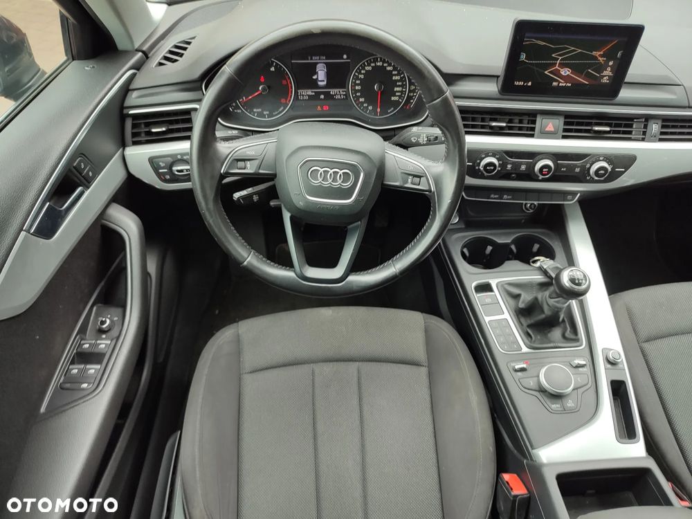 Audi A4 - 8