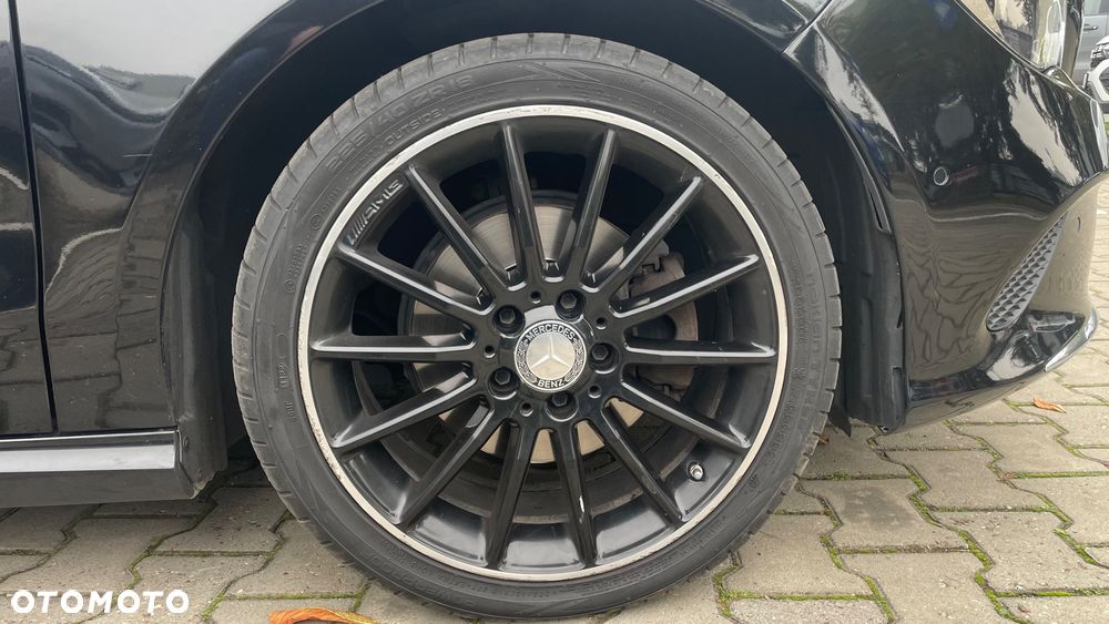 Mercedes-Benz CLA 180 7G-DCT AMG Line - 22