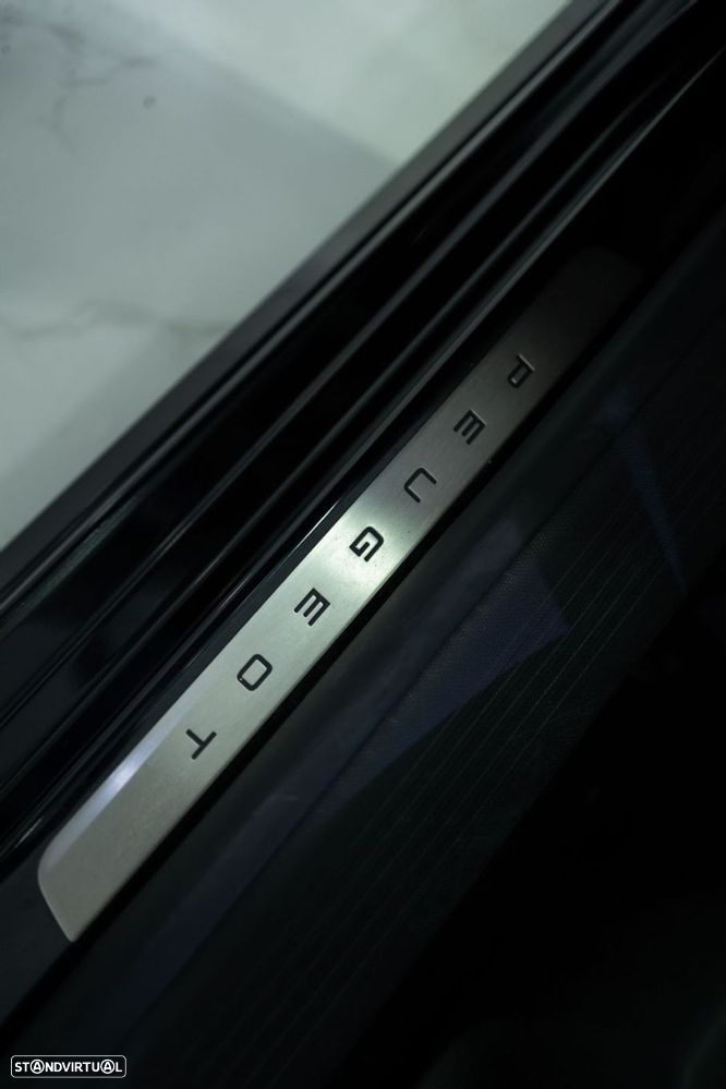 Peugeot 308 1.6 Hybrid GT e-EAT8 - 25