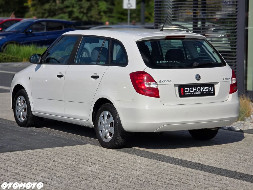 Skoda Fabia 1.2 12V Family Plus - 7