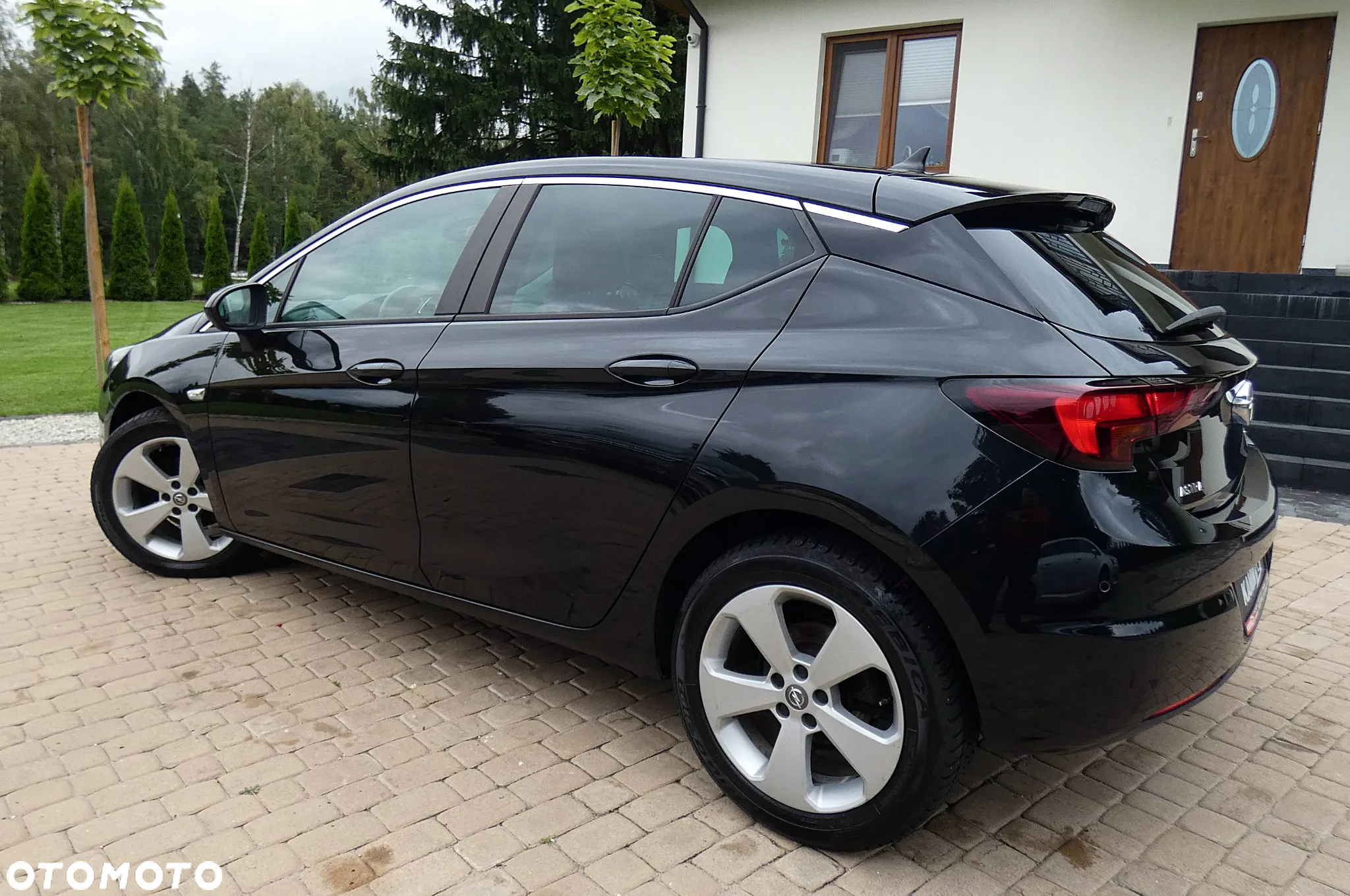 Opel Astra V 1.4 T Dynamic S&S - 10