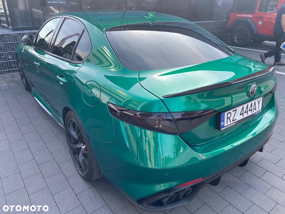 Alfa Romeo Giulia 2.9 Bi Turbo V6 Quadrifoglio - 8