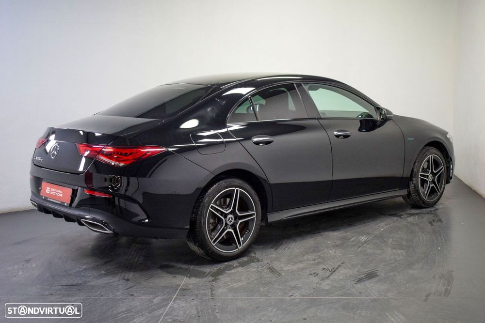 Mercedes-Benz CLA 250 e AMG Line - 3