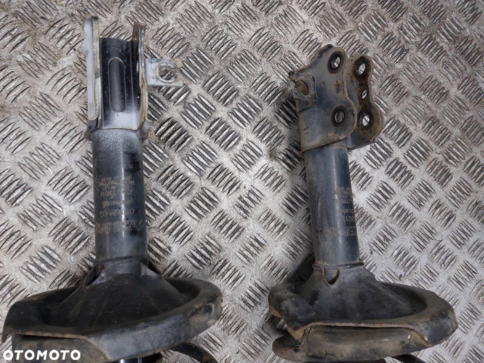 AMORTYZATOR + SPRĘŻYNA LEWY PRZÓD + PRAWY PRZÓD MAZDA 626 V GF 2.0 16V - 4