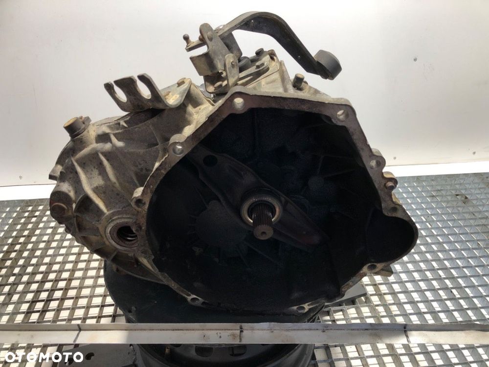 SKRZYNIA BIEGÓW  MERCEDES-BENZ VITO Autobus (W638) 1996 - 2003 108 D 2.3 (638.164) 58 kW [79 KM] - 1