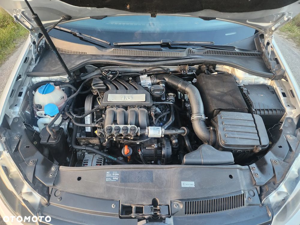 Volkswagen Golf - 29