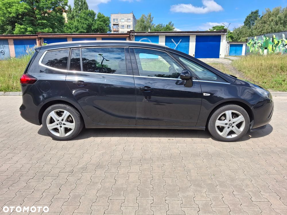 Opel Zafira - 11