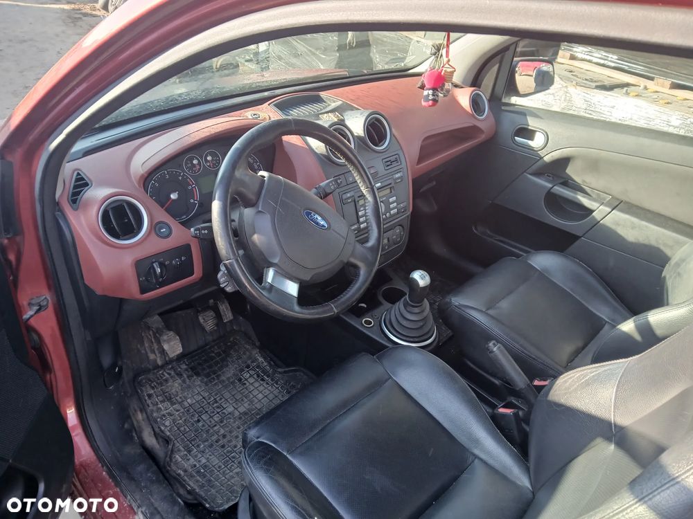 ford fiesta mk6 maska zderzak lampa grill błotnik drzwi zbiornik paliwa szyba lusterko klamka - 5
