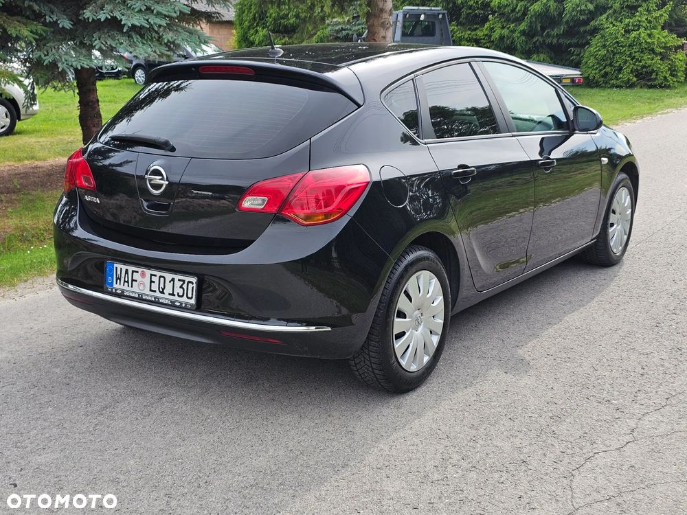 Opel Astra - 3