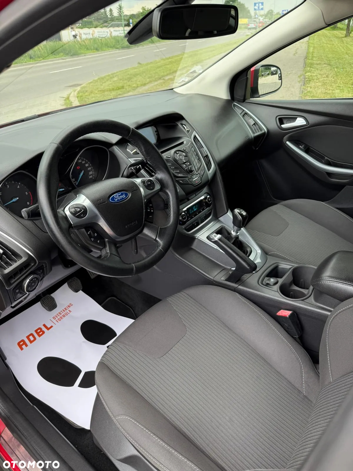 Ford Focus 1.6 TDCi DPF Titanium - 6