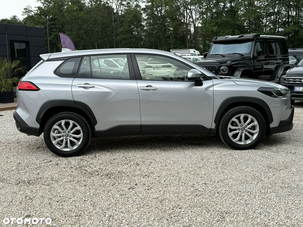 Toyota Corolla Cross 2.0 Hybrid Comfort - 3