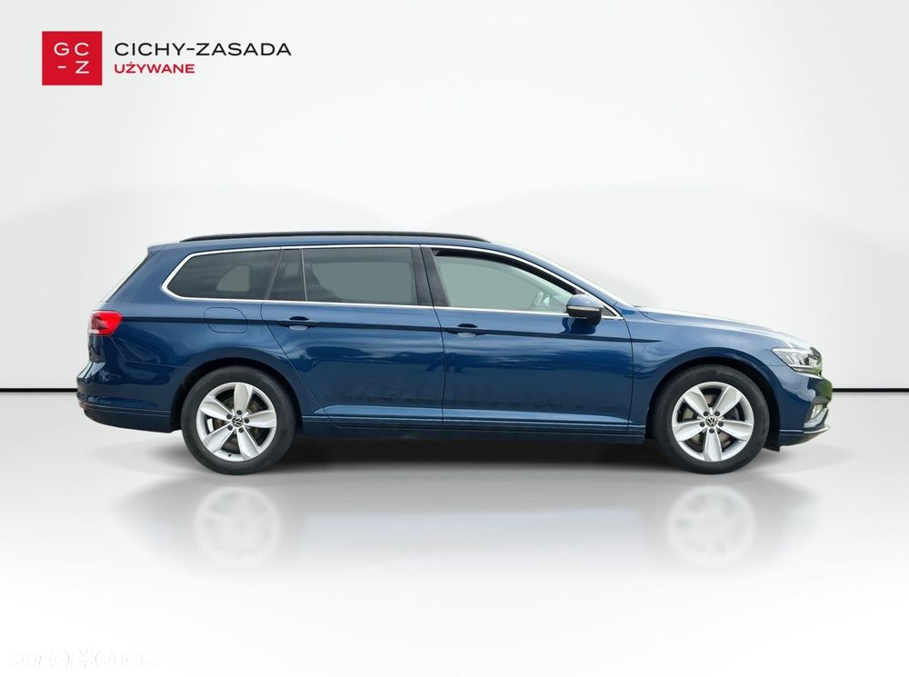 Volkswagen Passat Variant - 6