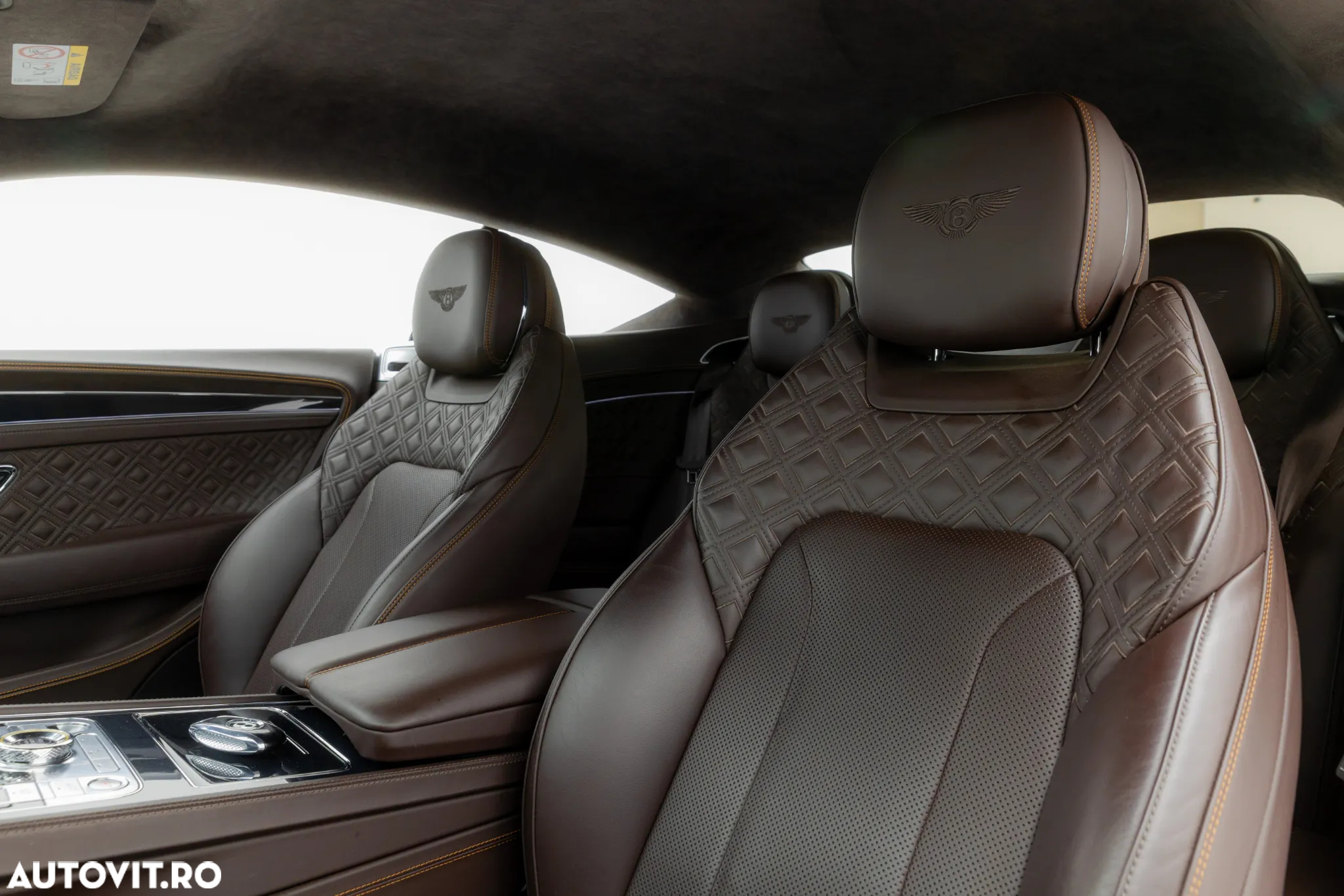 Bentley Continental New GT V8 - 22