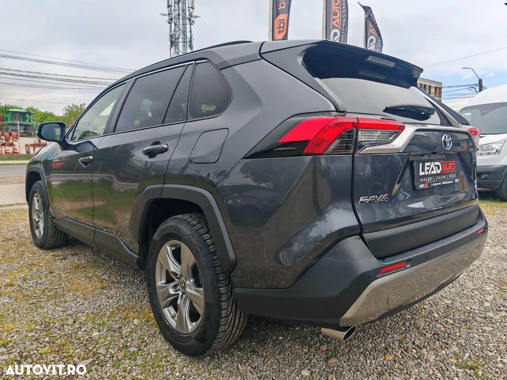 TOYOTA RAV4 2023 — imagine 4