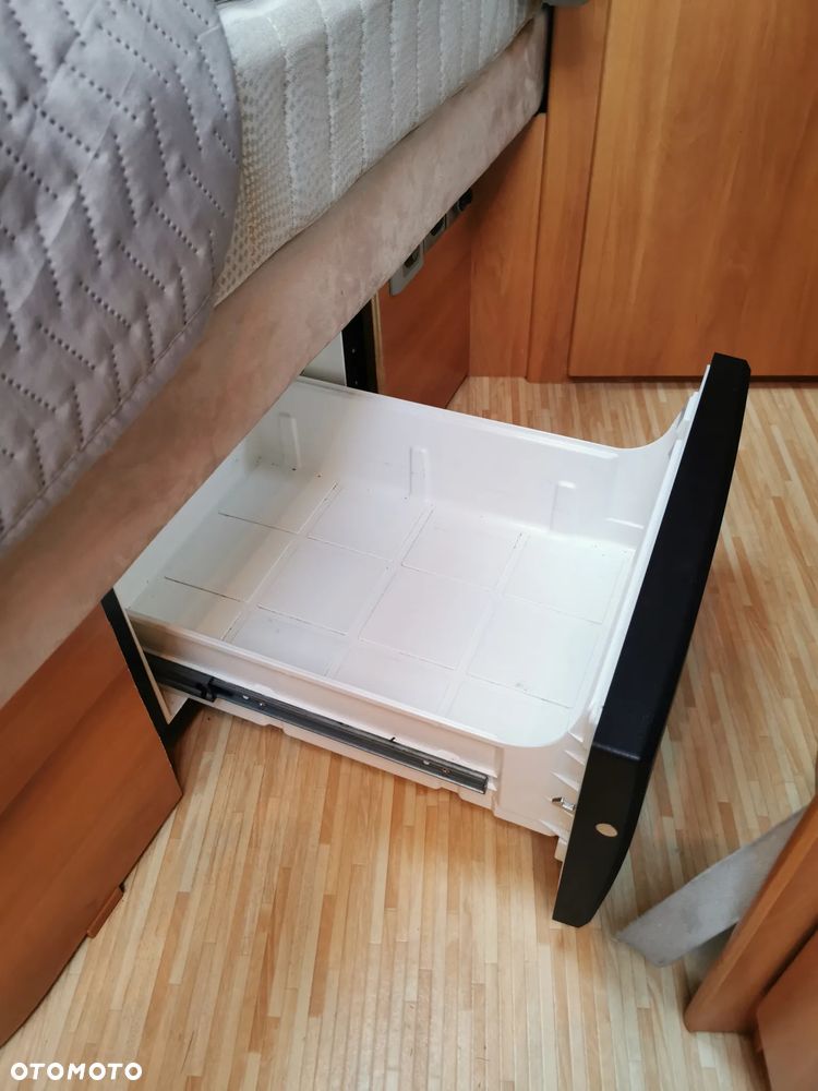 Hymer-Eriba Moving - 20