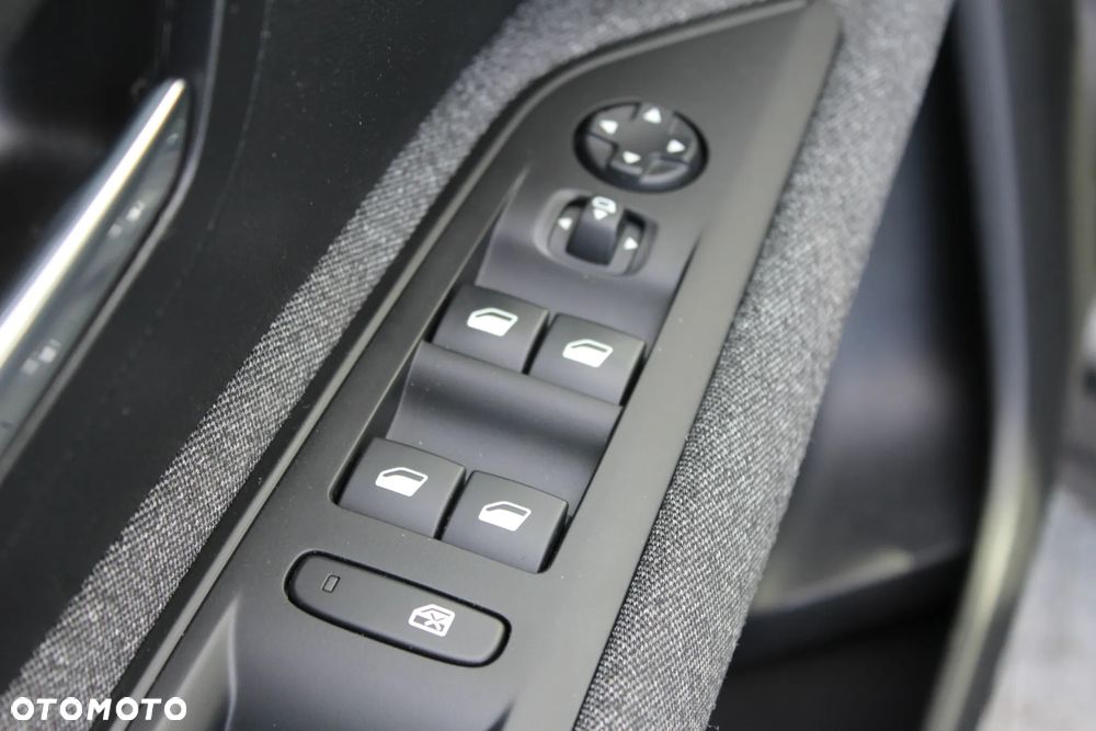 Peugeot 5008 BlueHDi 130 EAT8 Allure - 13