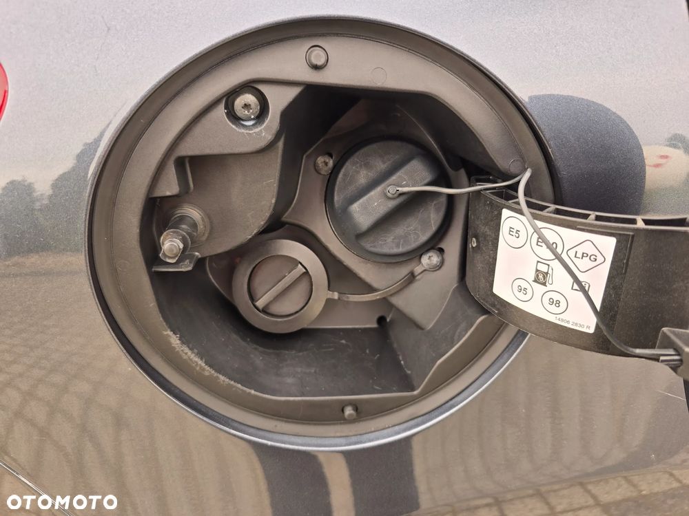 Renault Clio 1.0 TCe Zen - 21