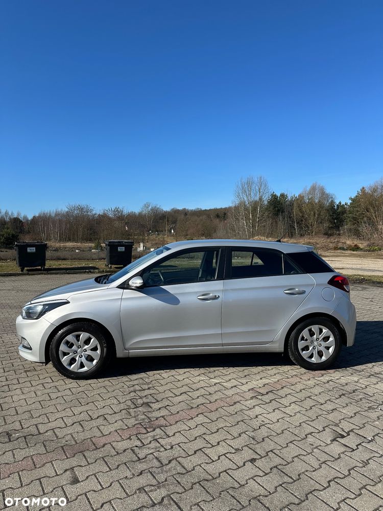 Hyundai i20 1.2 Comfort - 4