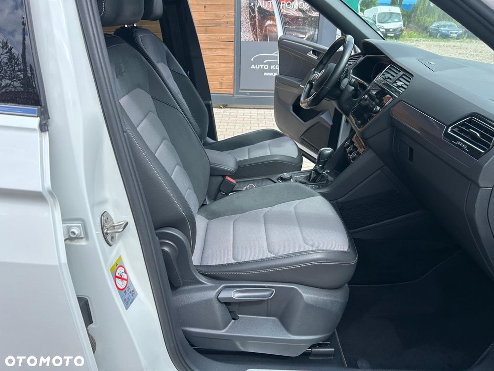 Volkswagen Tiguan 2.0 TDI SCR 4MOTION DSG Highline - 28