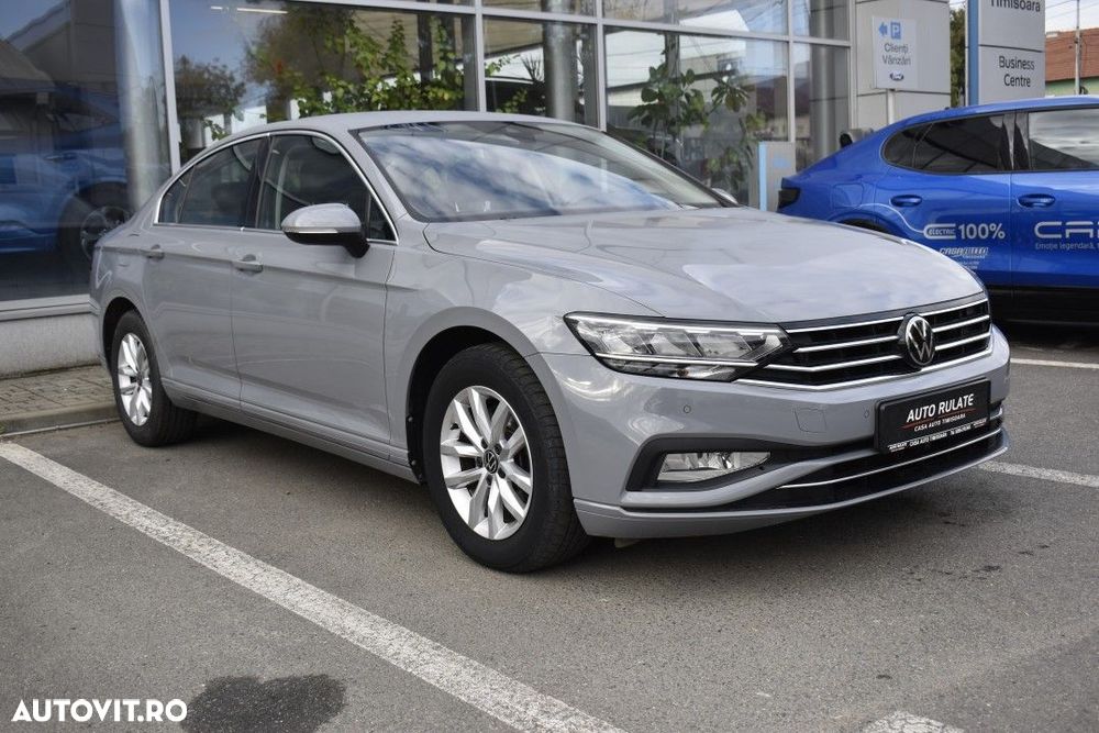 Volkswagen Passat 2.0 TDI DSG Comfortline - 4