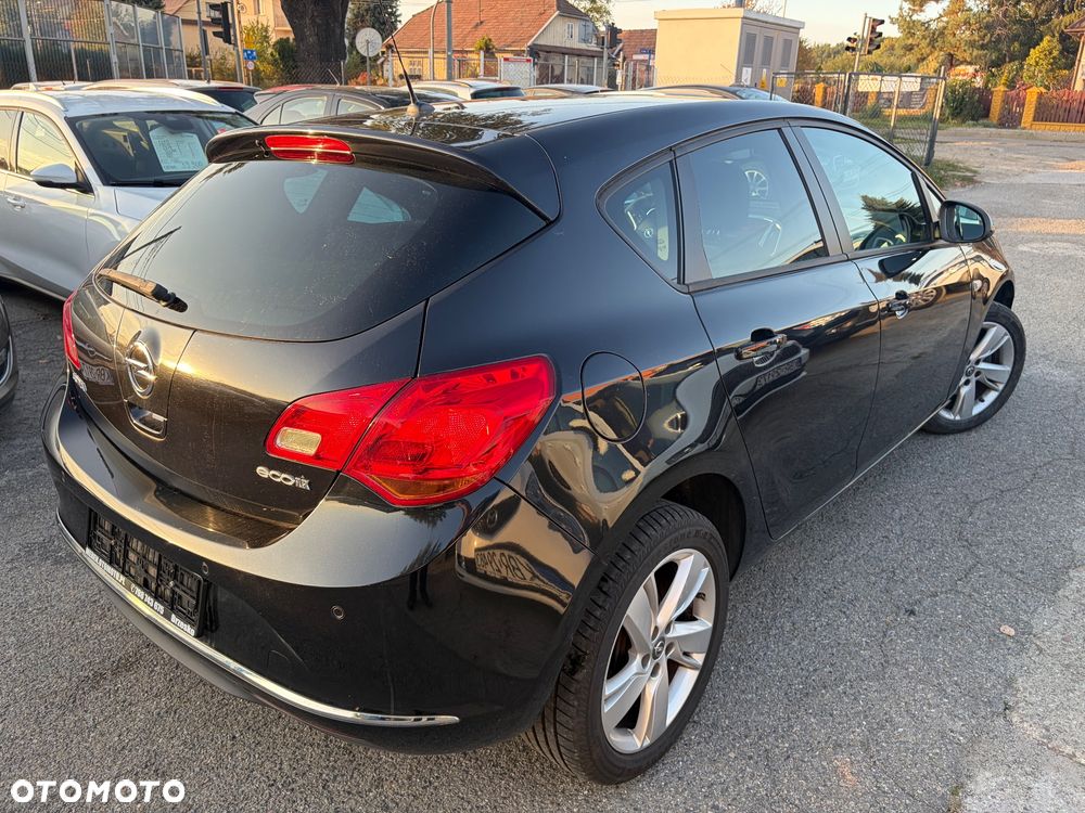 Opel Astra - 12