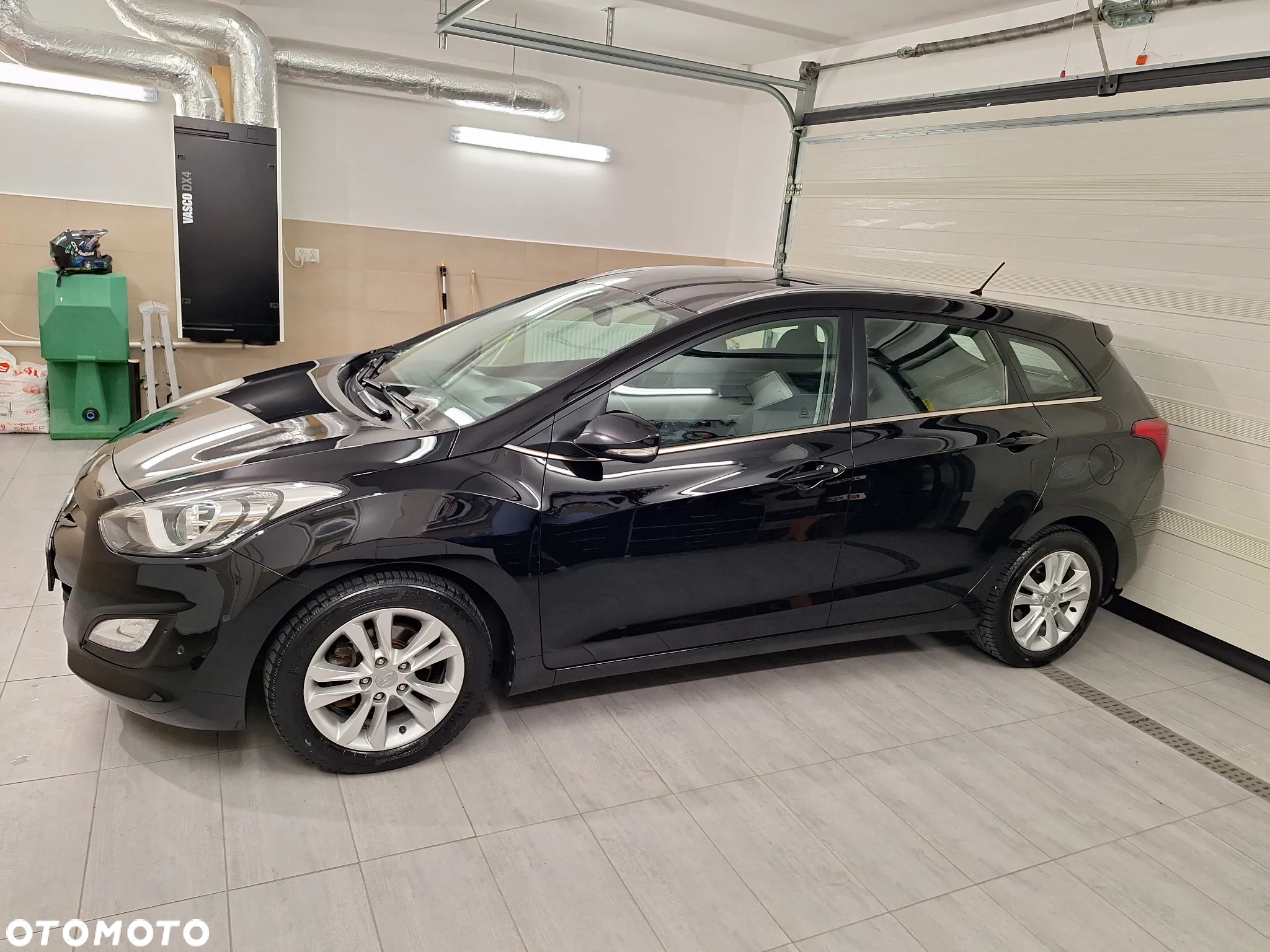 Hyundai i30 Kombi 1.4 Passion Plus - 7
