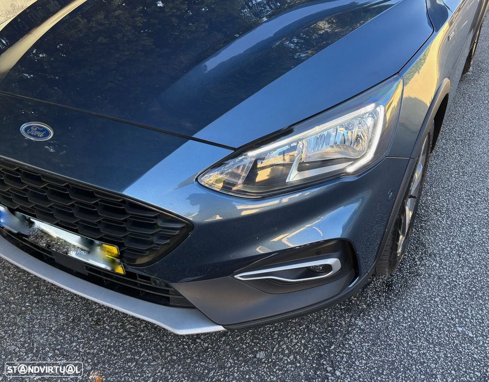 Ford Focus 1.0 EcoBoost Active X - 11