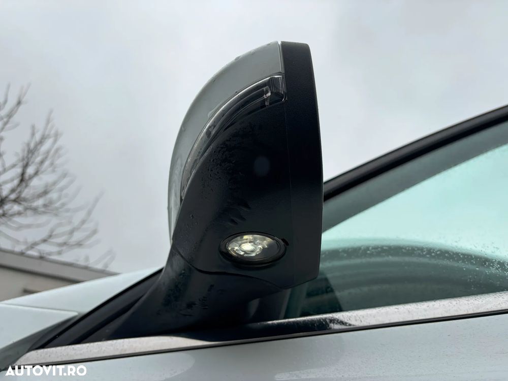 Ford Focus 1.5 EcoBlue Titanium X - 9