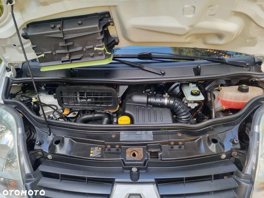 Renault Trafic - 31