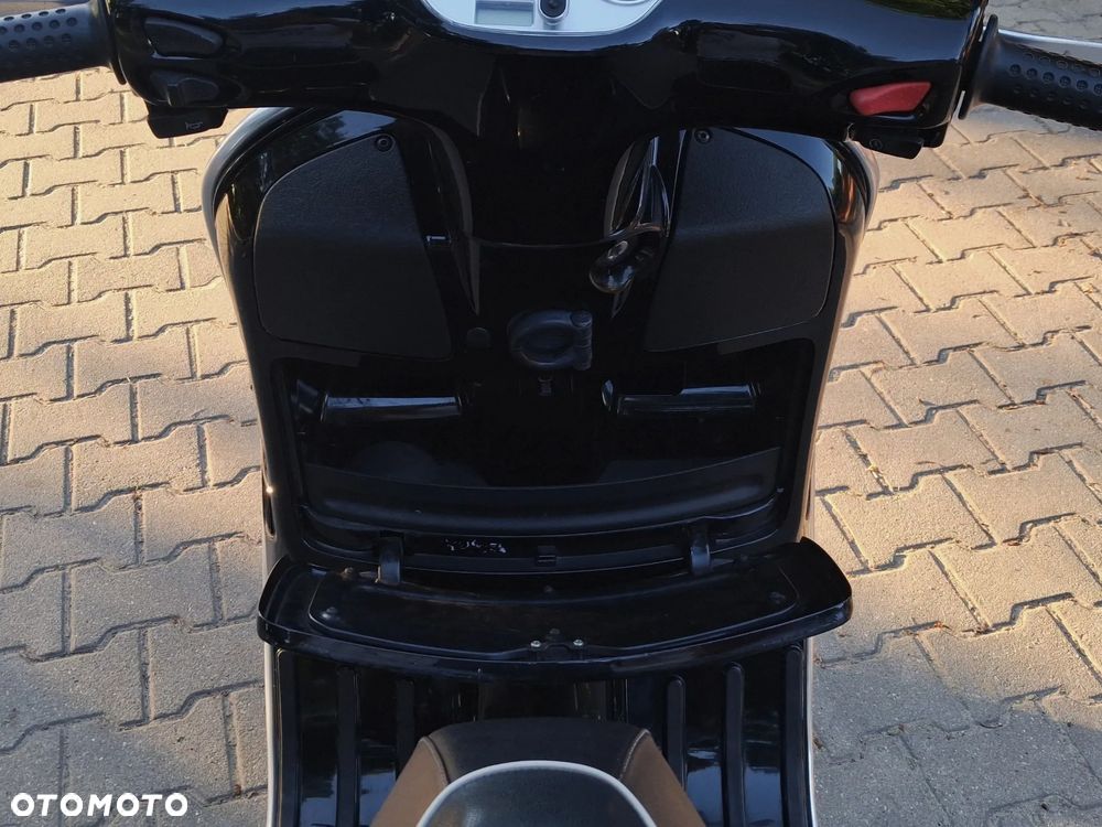Vespa GTS - 13