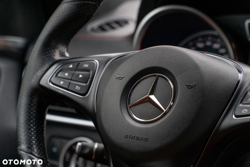 Mercedes-Benz GLE 350 d 4-Matic - 36