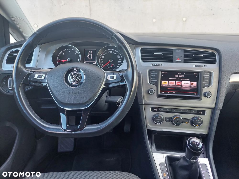 Volkswagen Golf Variant 1.6 TDI BMT Comfortline - 11