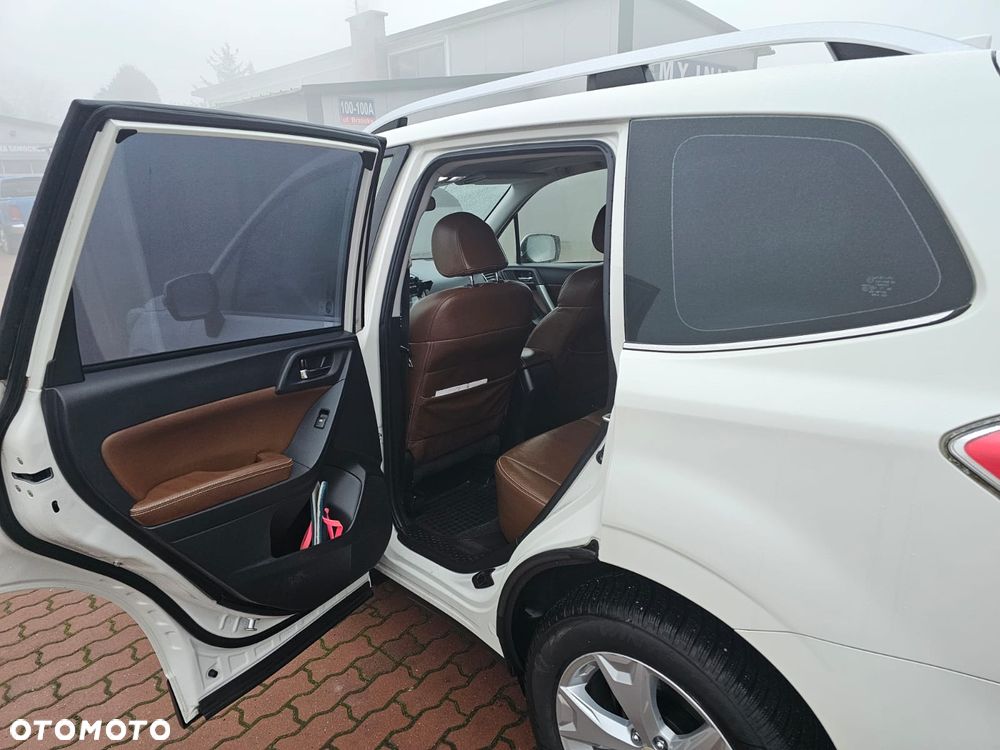 Subaru Forester 2.0i Exclusive Lineartronic - 6